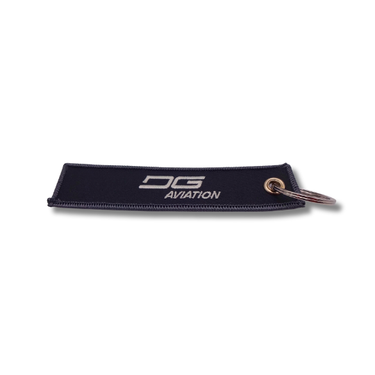 dg-merchandise-remove-before-flight-schl-sselanh-nger-rot image 1